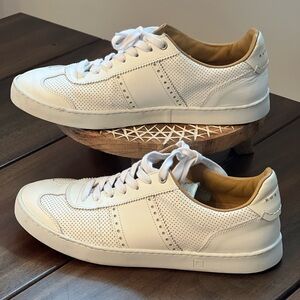 Rubirosa Judy Casual White Lace Up Sneakers Size 42 (Mens 9 Womens 11)